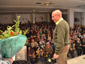 El que ríe el último... ¡Se casa!