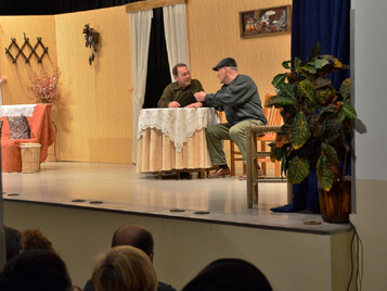 El que ríe el último... ¡Se casa!