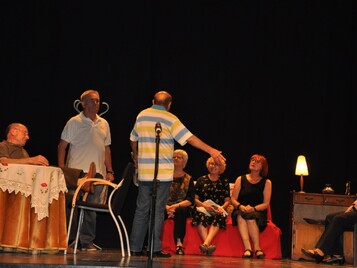 Una cerveza para tres