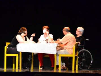 Por una amiga... ¡Lo que sea!