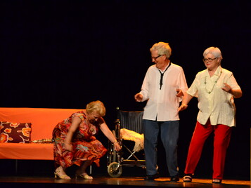 Por una amiga... ¡Lo que sea!