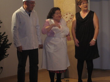 Besitos a los perros, patadas a los niños